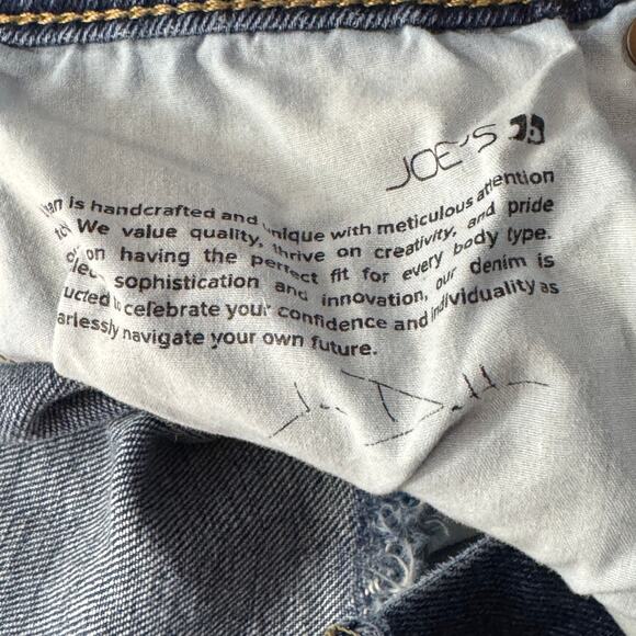 Joe’s SZ W27 Jean Shorts Frayed Hems Pockets Zip-Fly Mid-Rise Medium Wash Blue - Picture 6 of 8